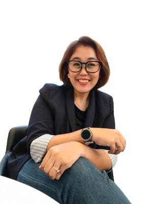 Mr. Rosa Leong