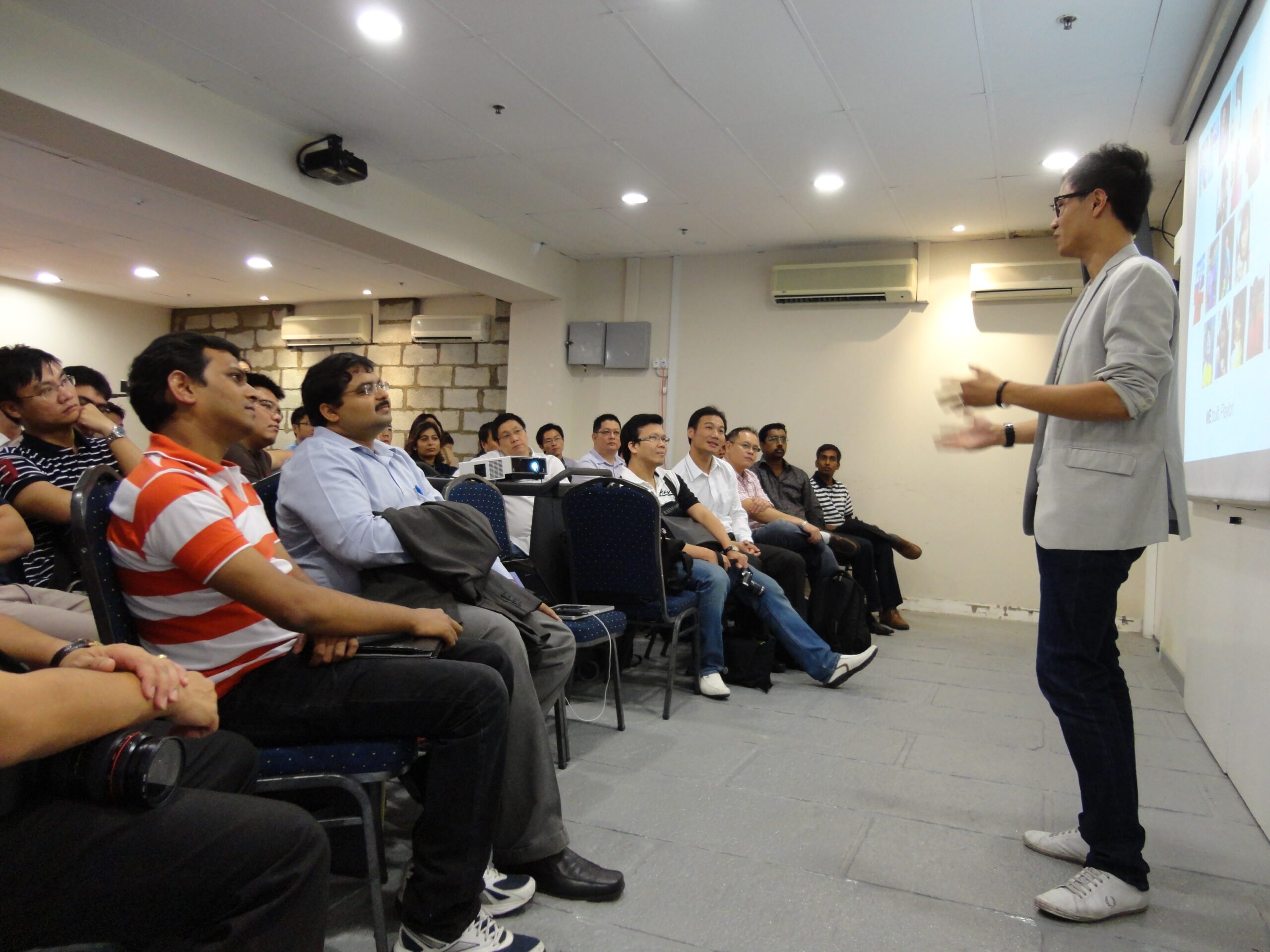 7875640328_debfd8af2e_o